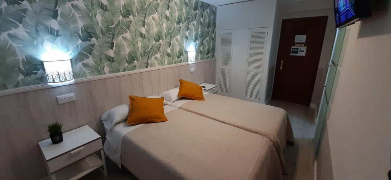 Hostal Verdemar Gijón Esterno foto