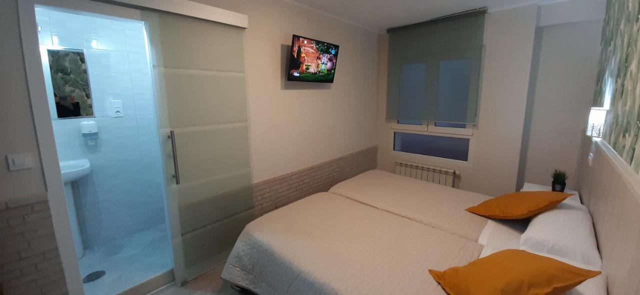 Hostal Verdemar Gijón Esterno foto