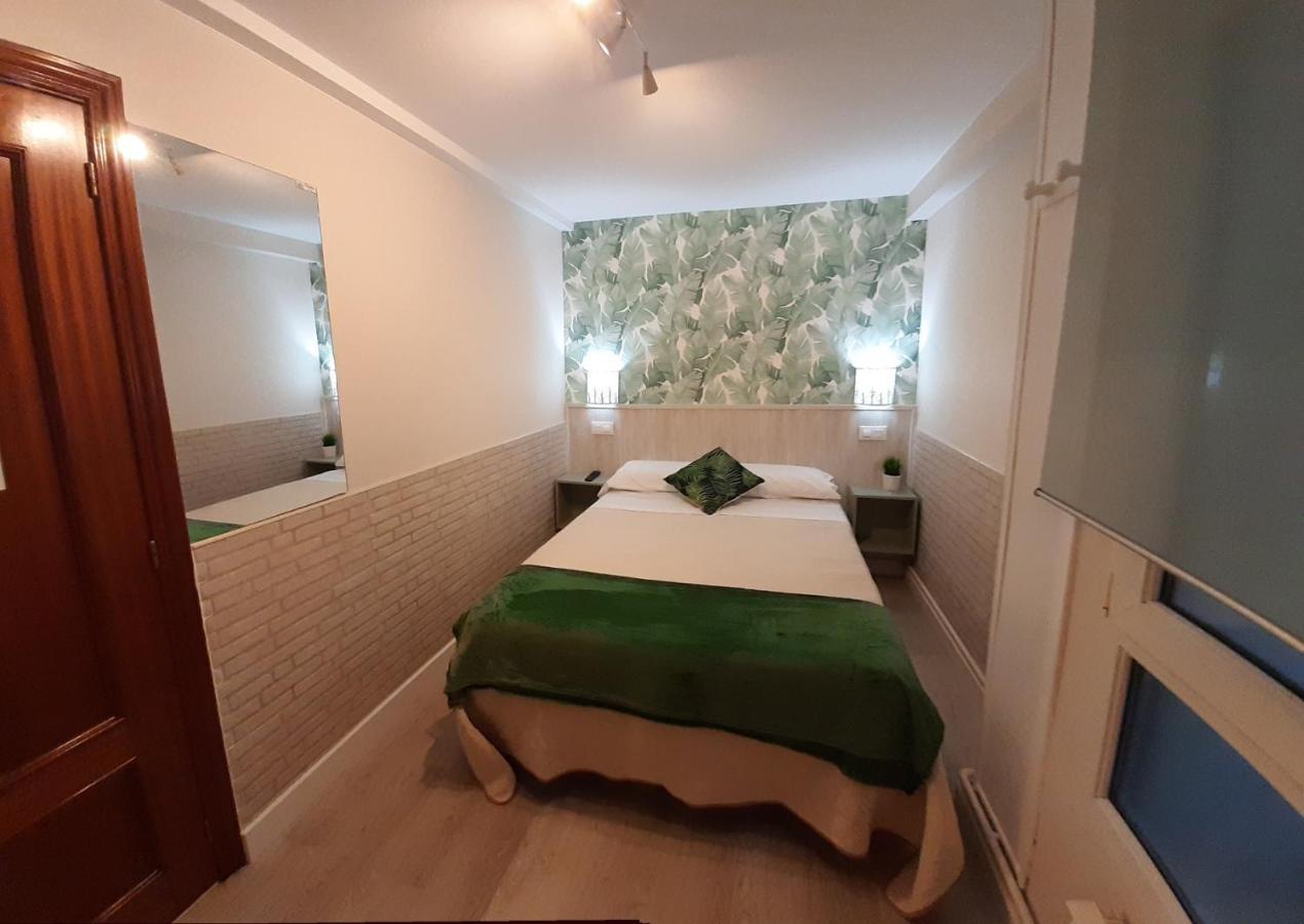 Hostal Verdemar Gijón Esterno foto