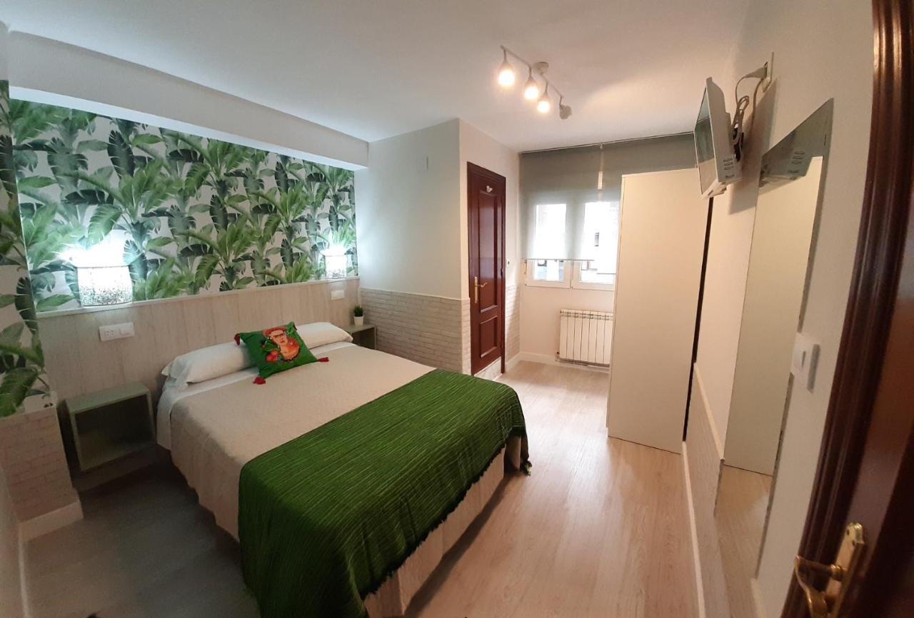 Hostal Verdemar Gijón Esterno foto