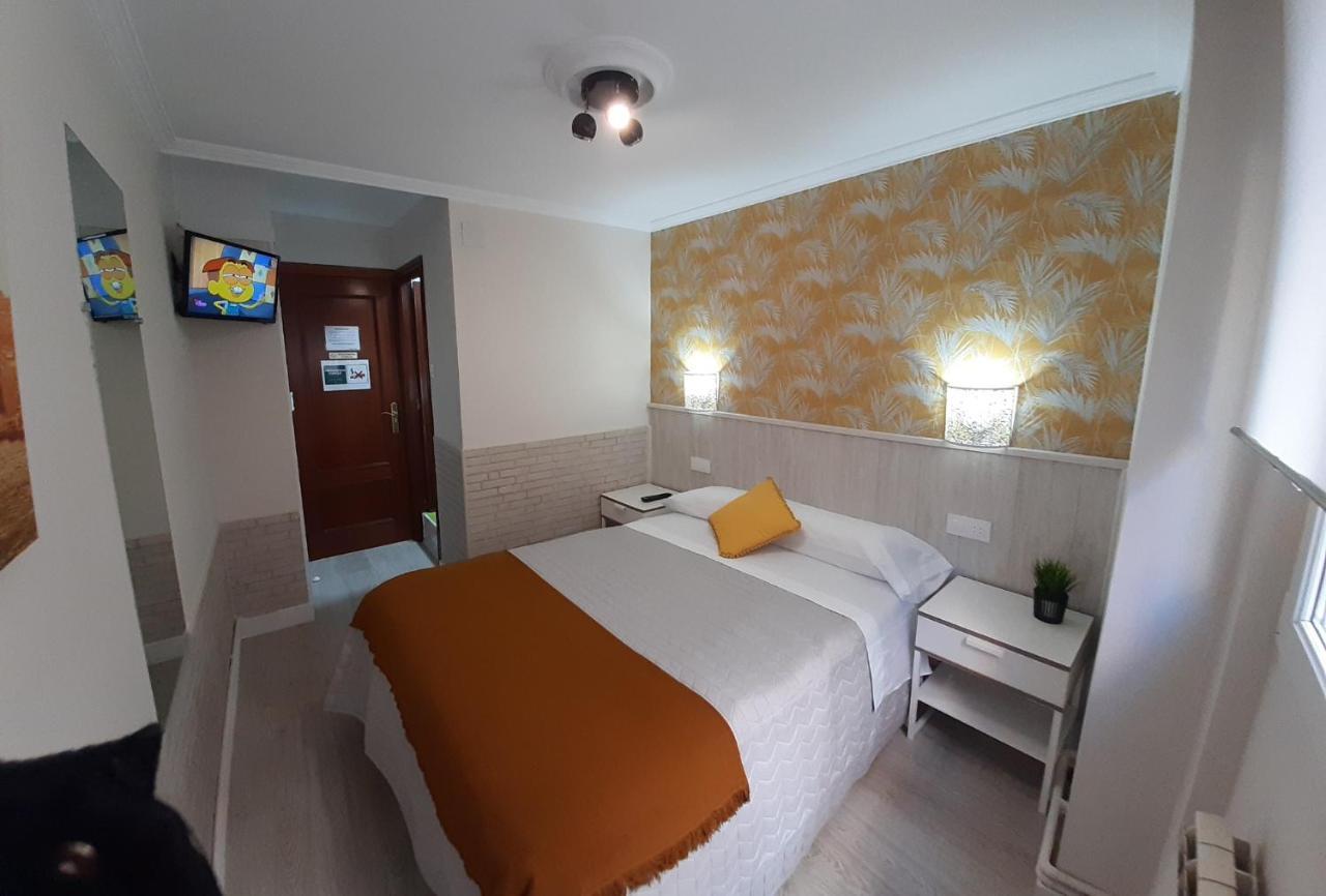 Hostal Verdemar Gijón Esterno foto