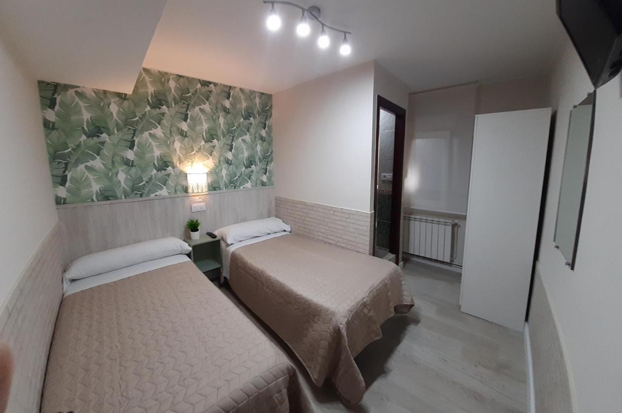 Hostal Verdemar Gijón Esterno foto
