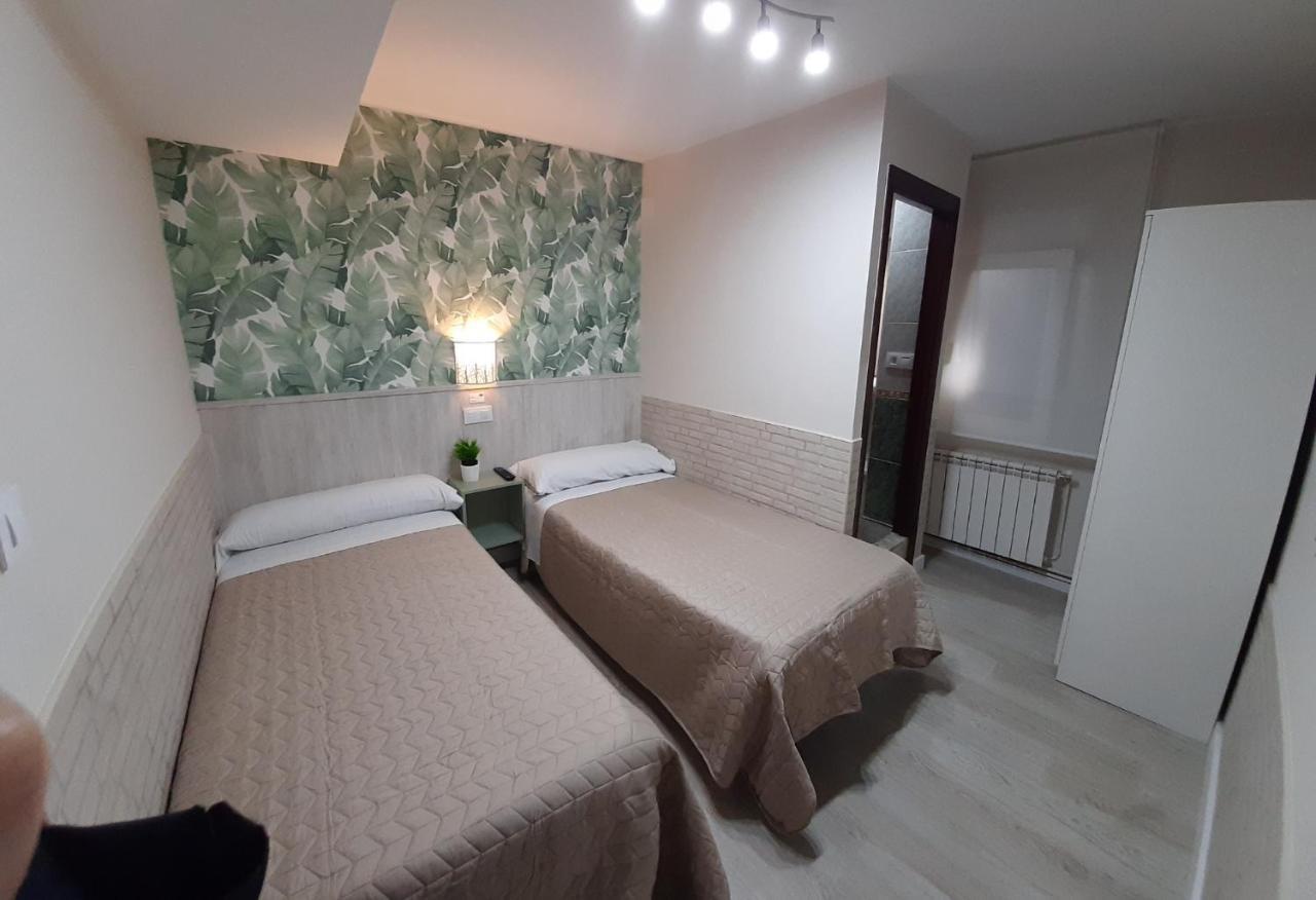 Hostal Verdemar Gijón Esterno foto