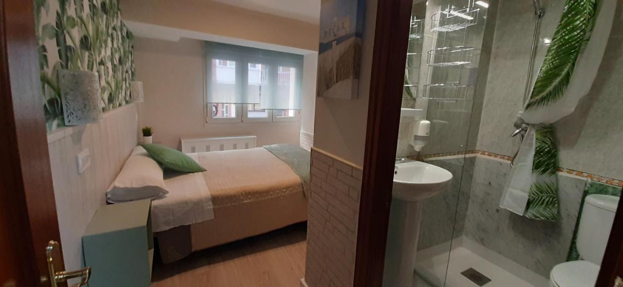 Hostal Verdemar Gijón Esterno foto